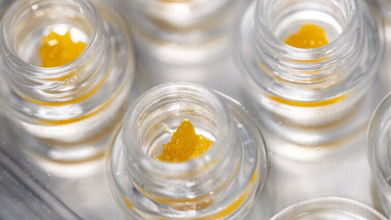 What is A Live Resin? A Quick go through